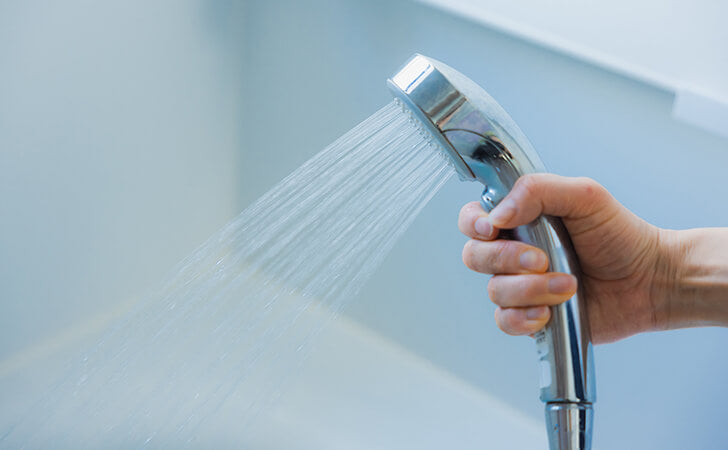 自宅でできる水風呂の最適な方法とは?期待できる効果や入り方を紹介